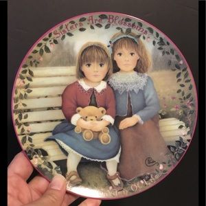 Porcelain Plate Kindred Moments Collection